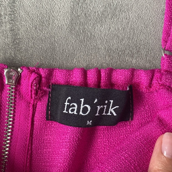 Adorable pink bow top!! M - Picture 4 of 7